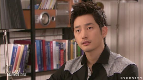 最新朴施厚(，Park Si Hoo)在《遇见完美邻居的方法》图册中的壁纸