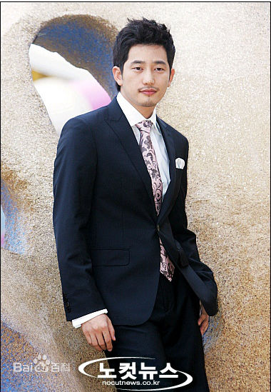 最新朴施厚(，Park Si Hoo)在《遇见完美邻居的方法》图册中的壁纸