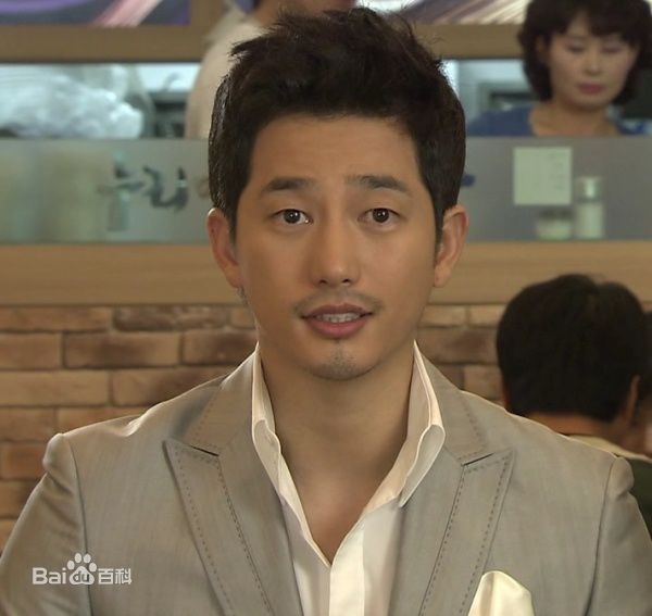 最新朴施厚(，Park Si Hoo)在《遇见完美邻居的方法》图册中的壁纸