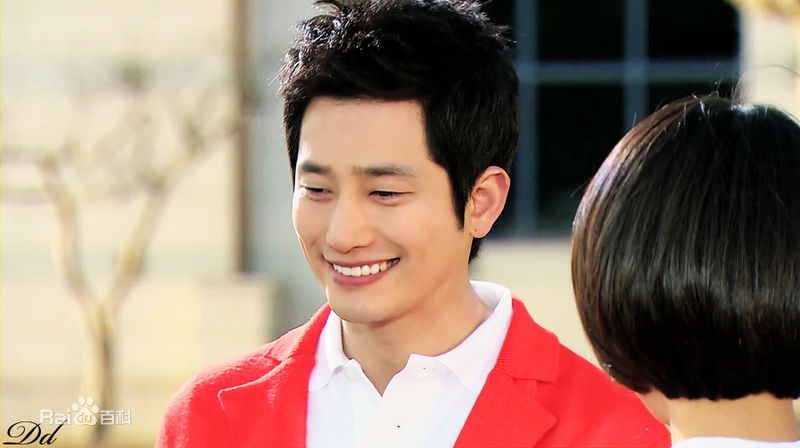 朴施厚(，Park Si Hoo)在《家门的荣光》图册中的