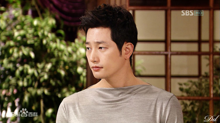 朴施厚(，Park Si Hoo)在《家门的荣光》图册中的