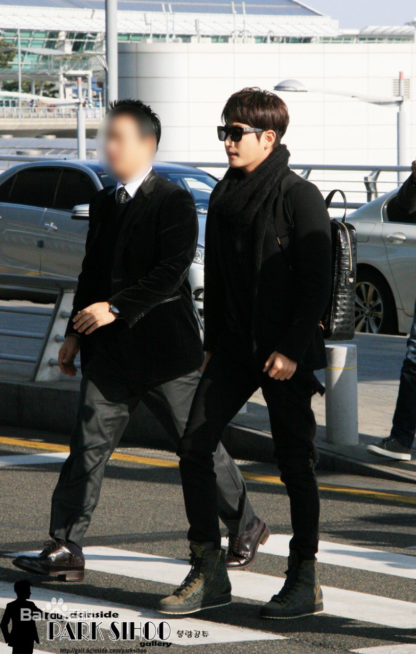 朴施厚(，Park Si Hoo)图册二生活照相册