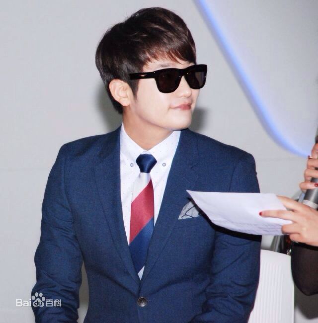 朴施厚(，Park Si Hoo)图册二生活照相册