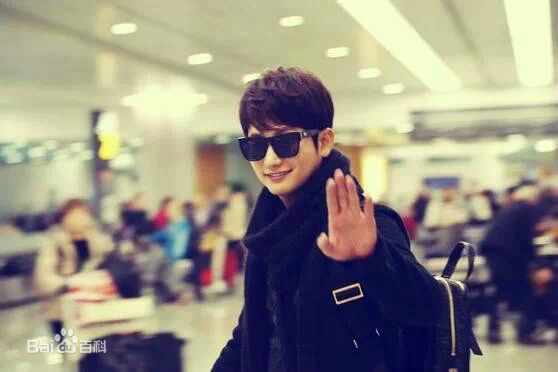 朴施厚(，Park Si Hoo)图册二生活照相册