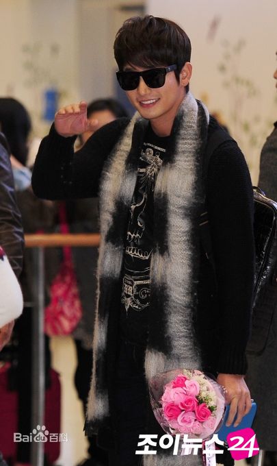 朴施厚(，Park Si Hoo)图册二生活照相册