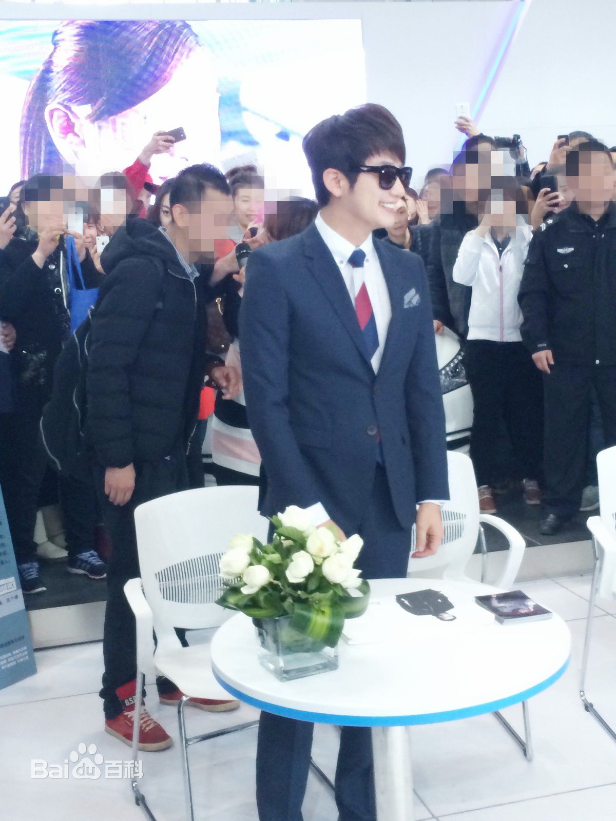 朴施厚(，Park Si Hoo)图册二生活照相册