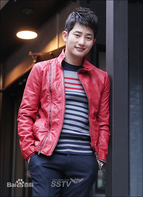 朴施厚(，Park Si Hoo)图册五性感图片图集