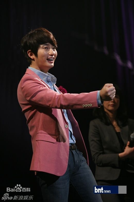 朴施厚(，Park Si Hoo)图册五性感图片图集