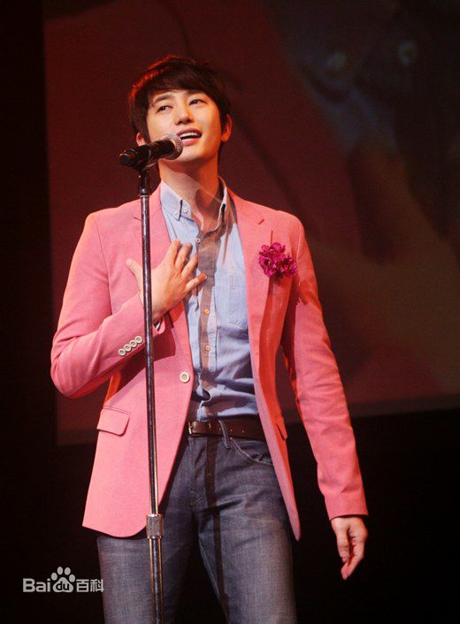 朴施厚(，Park Si Hoo)图册五性感图片图集