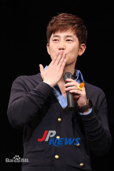 朴施厚(，Park Si Hoo)图册五性感图片图集