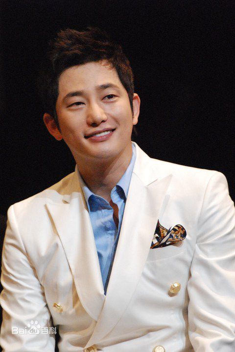 朴施厚(，Park Si Hoo)图册五性感图片图集