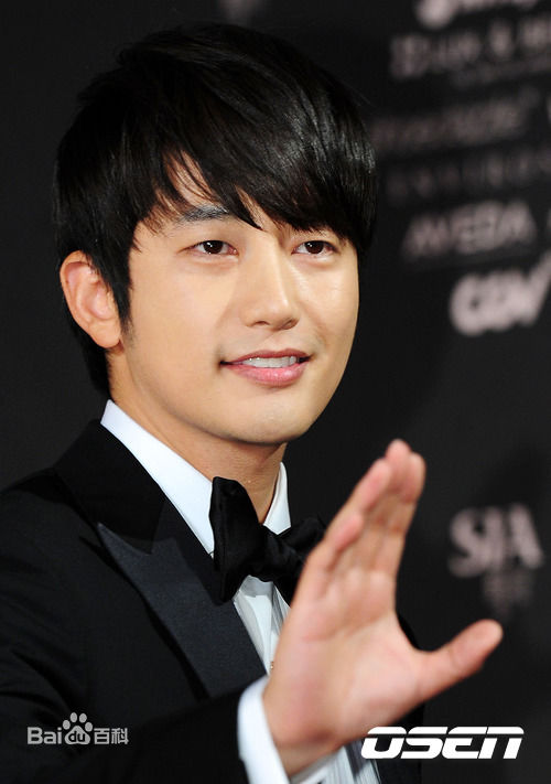 朴施厚(，Park Si Hoo)图册五性感图片图集