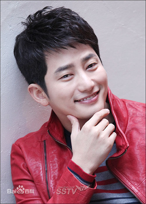 朴施厚(，Park Si Hoo)图册五性感图片图集