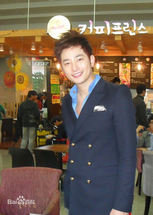 朴施厚(，Park Si Hoo)图册五性感图片图集