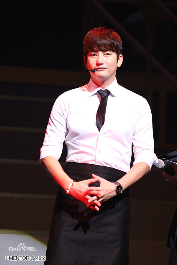 朴施厚(，Park Si Hoo)图册六壁纸壁纸