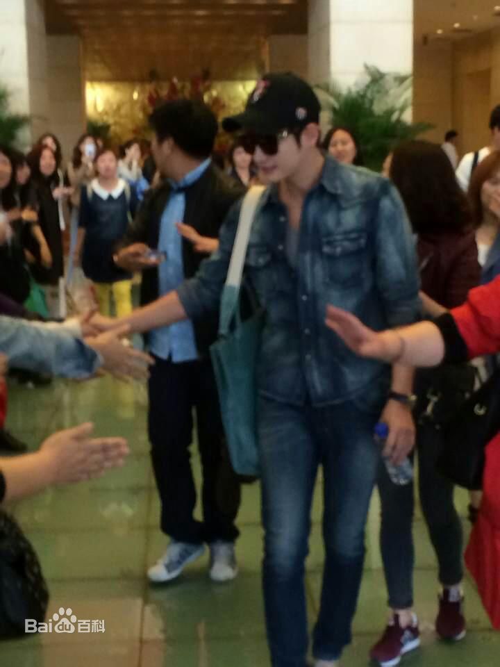 朴施厚(，Park Si Hoo)图册六壁纸壁纸