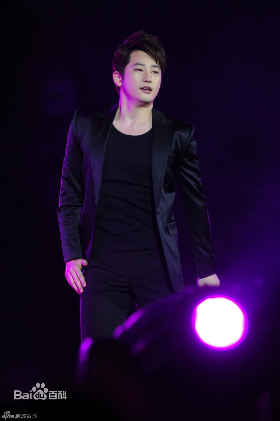 朴施厚(，Park Si Hoo)20110226上海FM图册性感图片壁纸