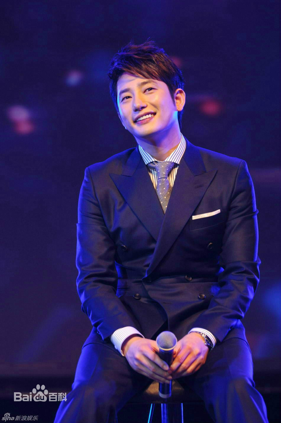 朴施厚(，Park Si Hoo)20110226上海FM图册性感图片壁纸