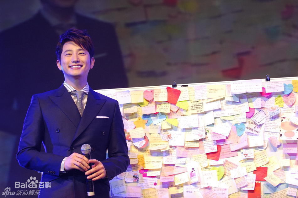 朴施厚(，Park Si Hoo)20110226上海FM图册性感图片壁纸