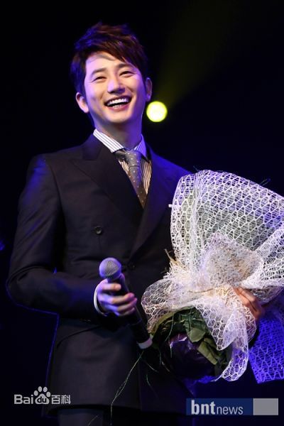 朴施厚(，Park Si Hoo)20110226上海FM图册性感图片壁纸