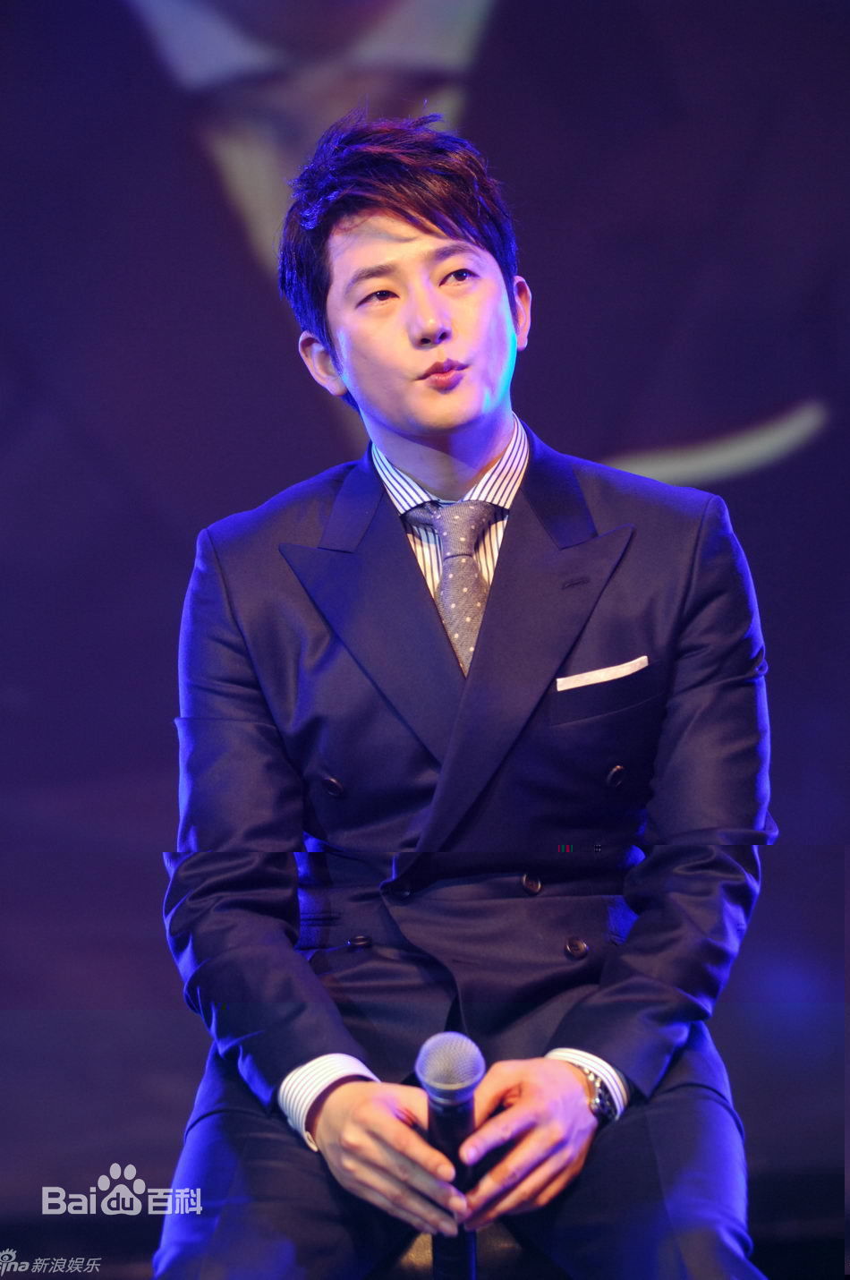 朴施厚(，Park Si Hoo)20110226上海FM图册性感图片壁纸