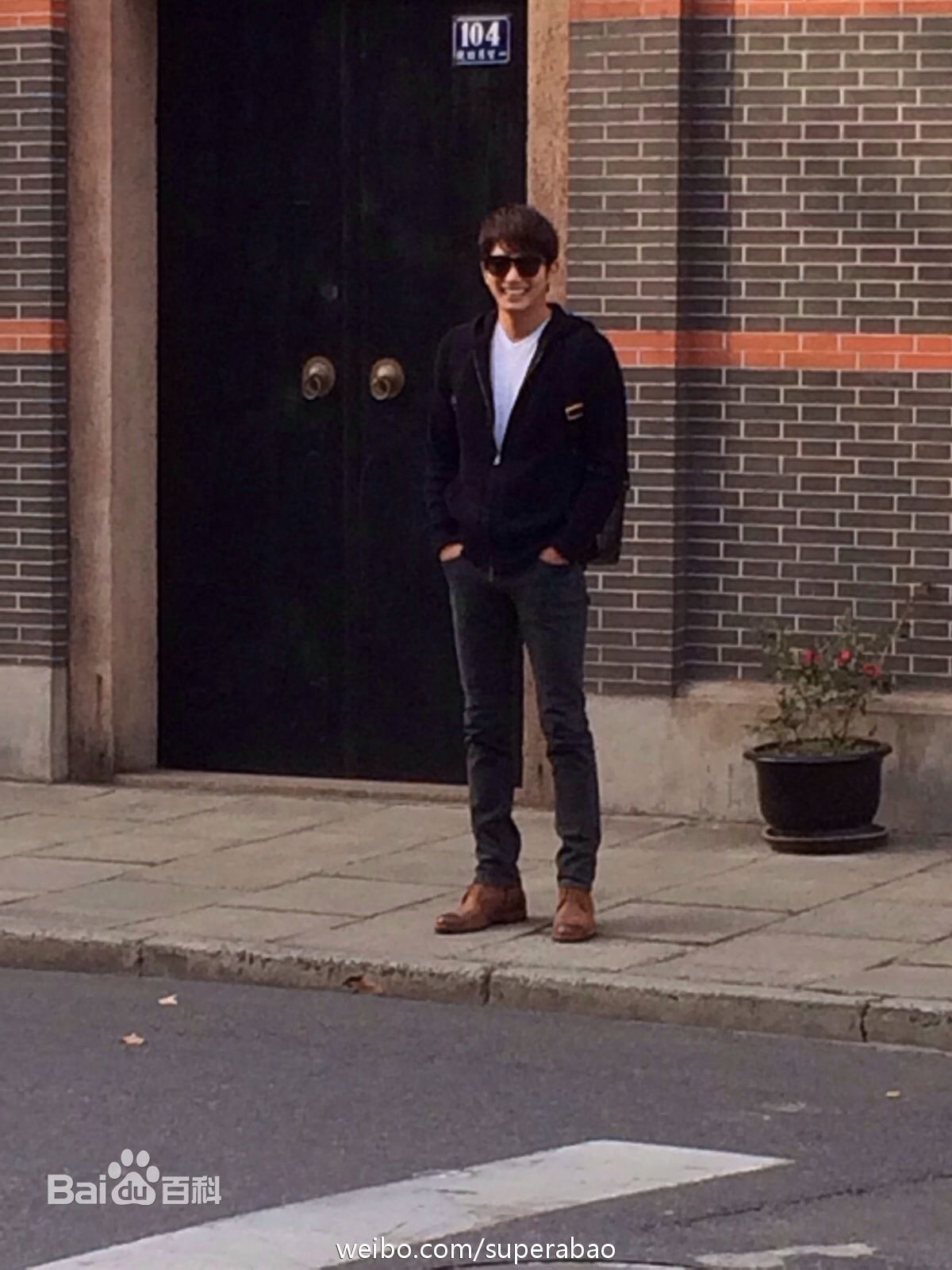 朴施厚(，Park Si Hoo)201401上海行图册素颜照相册