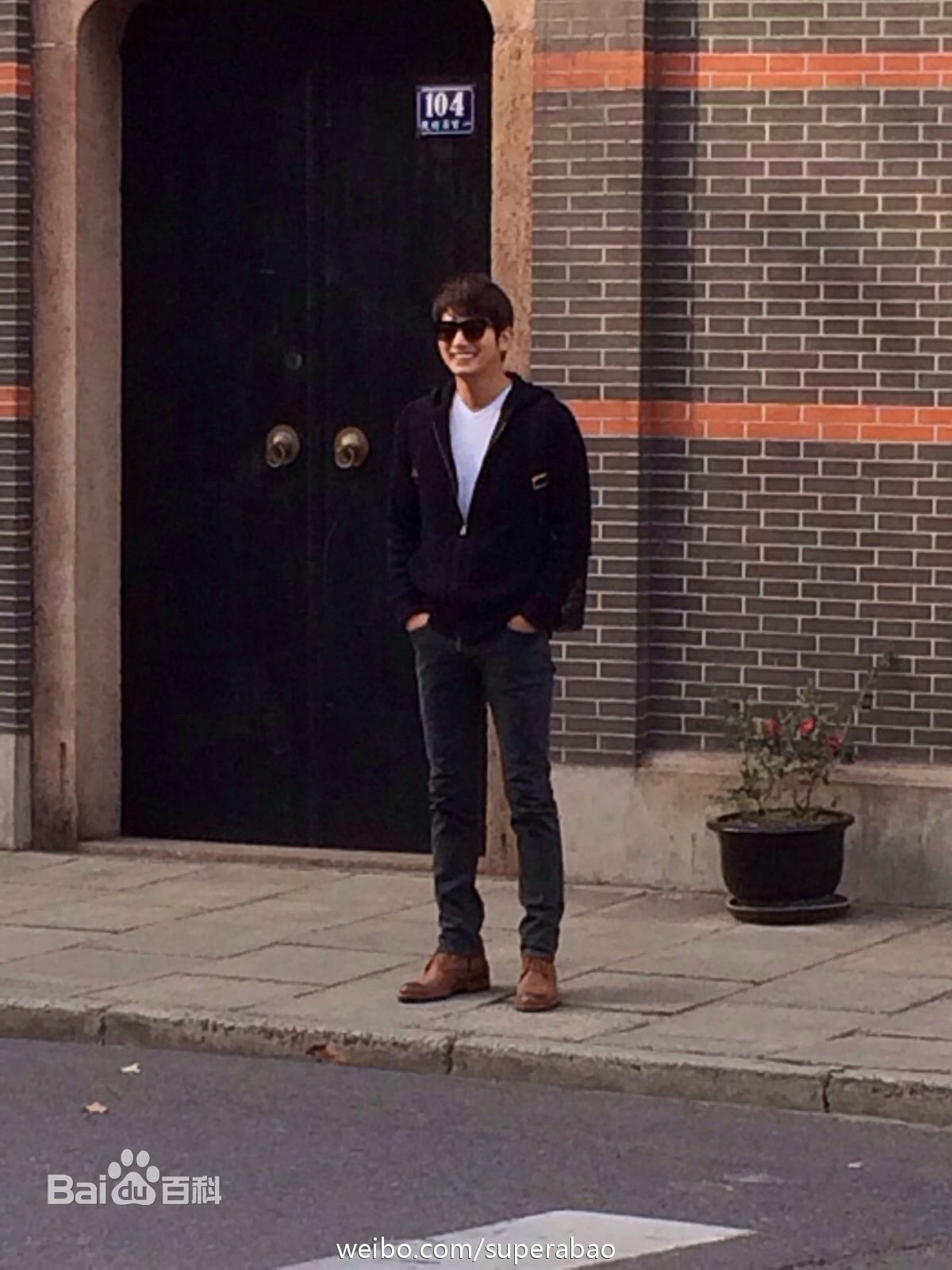 朴施厚(，Park Si Hoo)201401上海行图册素颜照相册