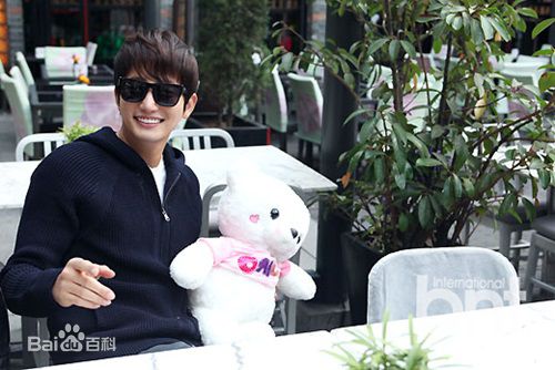 朴施厚(，Park Si Hoo)201401上海行图册素颜照相册