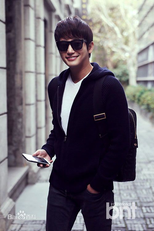 朴施厚(，Park Si Hoo)201401上海行图册素颜照相册