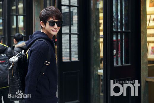 朴施厚(，Park Si Hoo)201401上海行图册素颜照相册