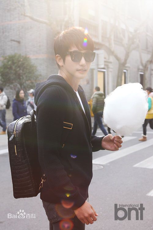 朴施厚(，Park Si Hoo)201401上海行图册素颜照相册