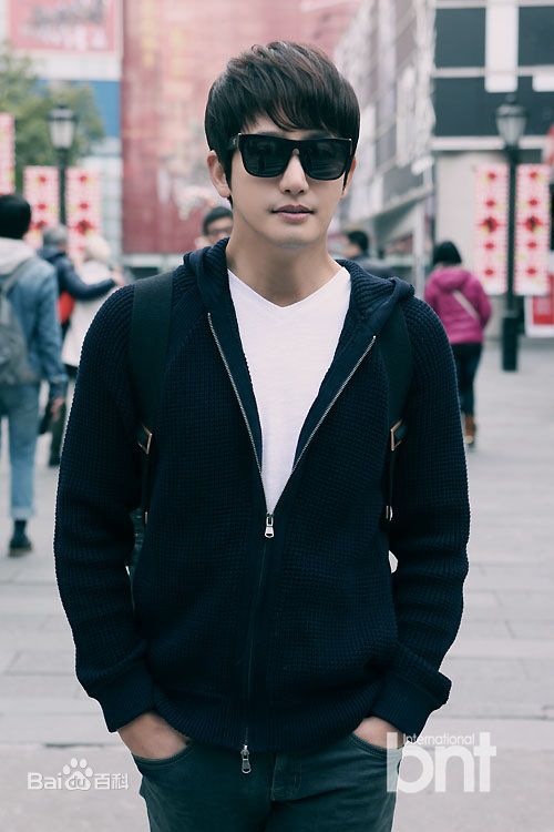 朴施厚(，Park Si Hoo)201401上海行图册素颜照相册