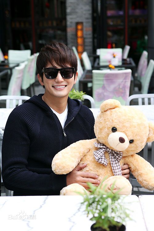 朴施厚(，Park Si Hoo)201401上海行图册素颜照相册