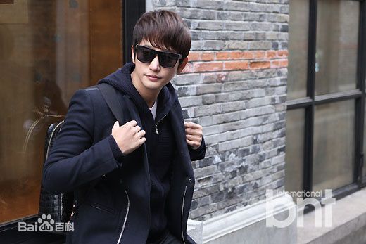 朴施厚(，Park Si Hoo)201401上海行图册素颜照相册