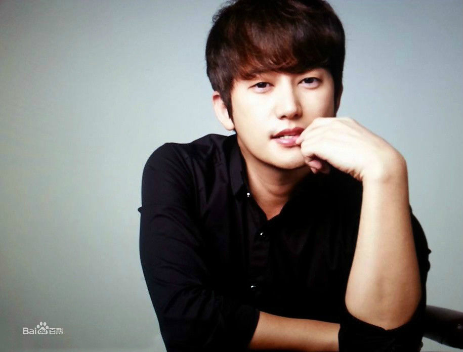 朴施厚(，Park Si Hoo)图册七素颜照相册