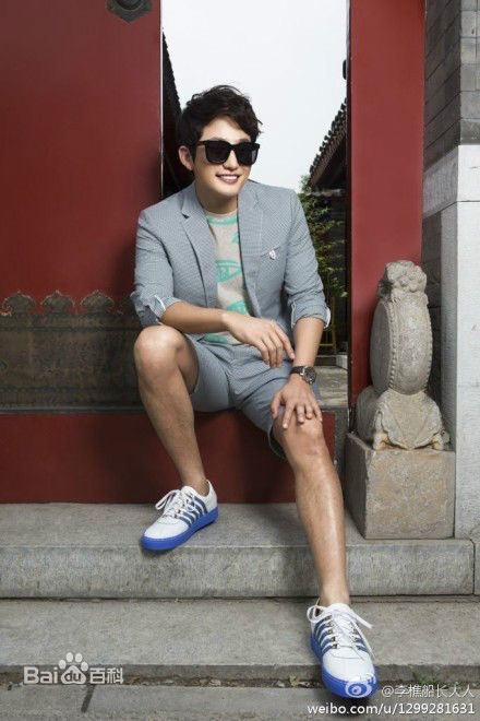 朴施厚(，Park Si Hoo)图册七素颜照相册