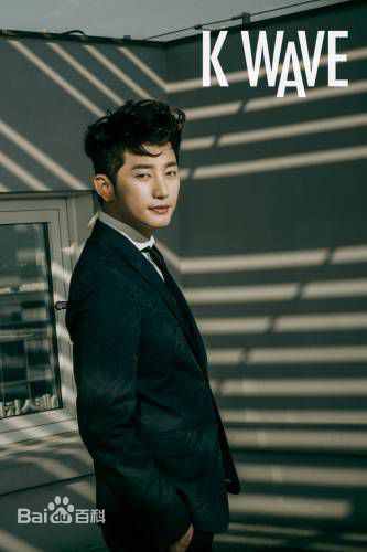 最新朴施厚(，Park Si Hoo)性感图片