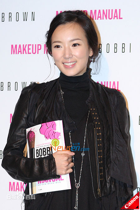 李英雅(Lee Young A) 新闻专访生活照相册