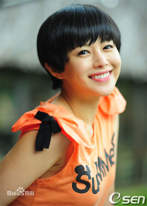 李英雅(Lee Young A) 新闻专访生活照相册