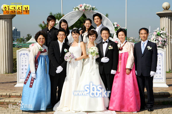 最新李英雅(Lee Young A)《黄金新娘》剧照壁纸