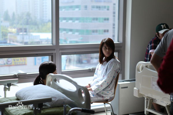 李英雅(Lee Young A)《树木葬》精选剧照