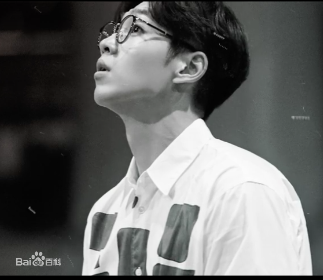 李硕薰（正确汉字名）(，Lee Seok Hoon)专辑素颜照相册