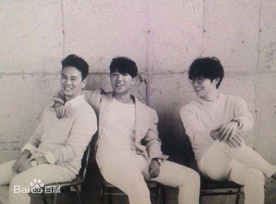 李硕薰（正确汉字名）(，Lee Seok Hoon)专辑素颜照相册