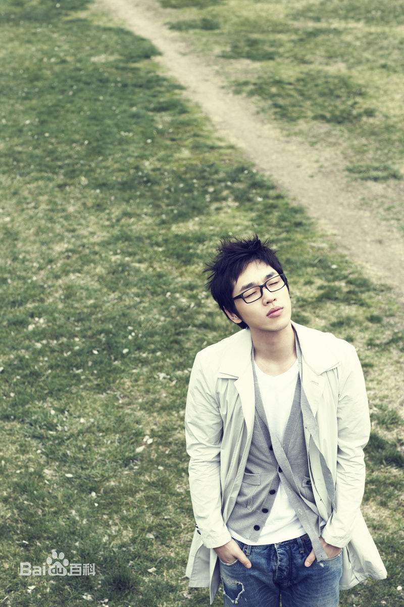 李硕薰（正确汉字名）(，Lee Seok Hoon)专辑素颜照相册