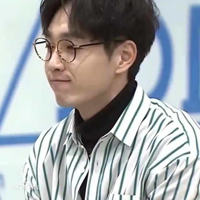 李硕薰（正确汉字名）(，Lee Seok Hoon)Produce 101 第二季壁纸壁纸