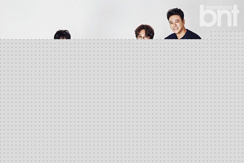 李硕薰（正确汉字名）(，Lee Seok Hoon)画报前后照片