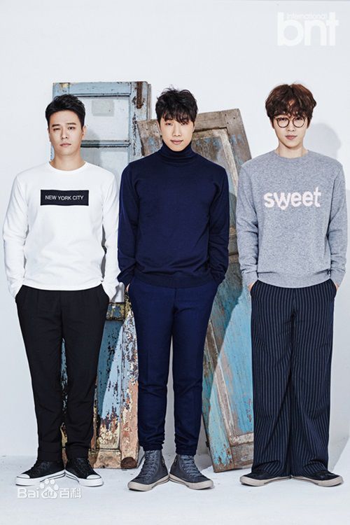 李硕薰（正确汉字名）(，Lee Seok Hoon)画报前后照片