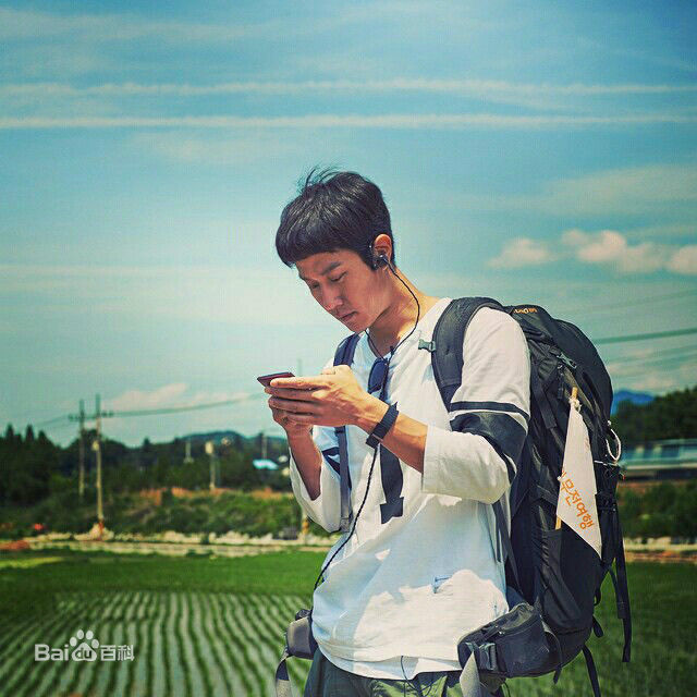 郑宇(JUNG WOO，チョンウ)SKT电讯广告性感图片图集