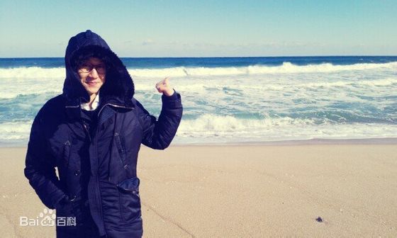 郑宇(JUNG WOO，チョンウ)生活照图片图册