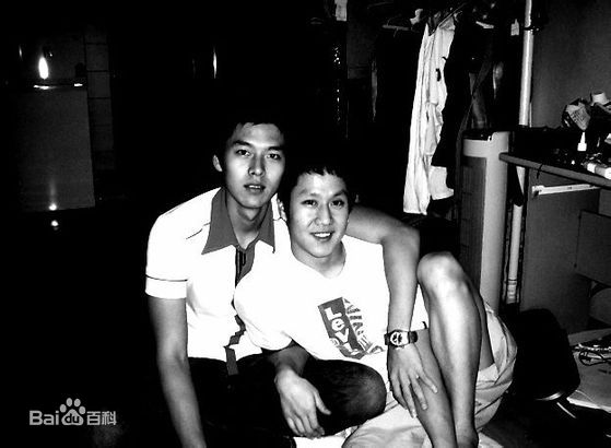 郑宇(JUNG WOO，チョンウ)生活照图片图册